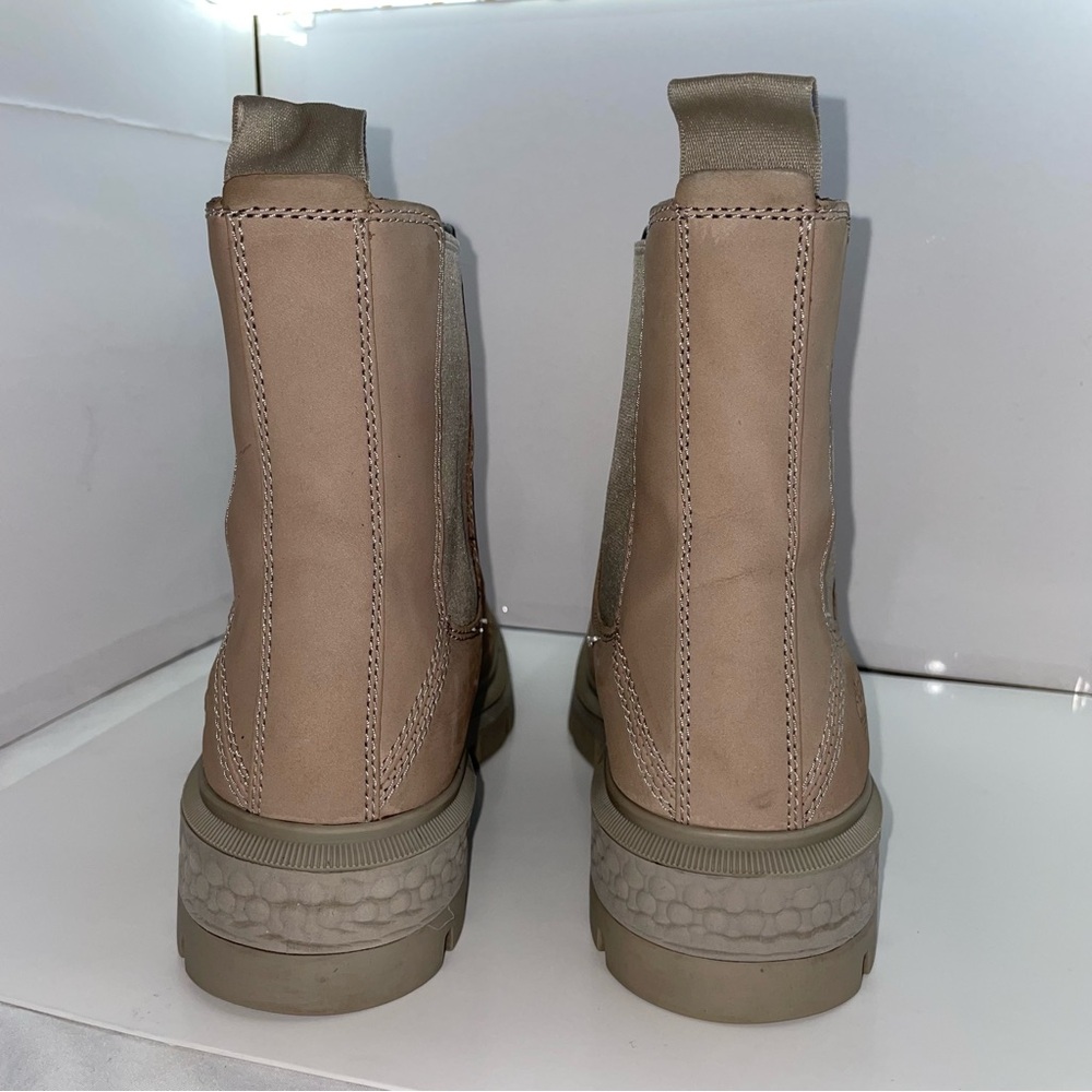 Timberland Men's Tan Chelsea Boots - Picture 8 of 16